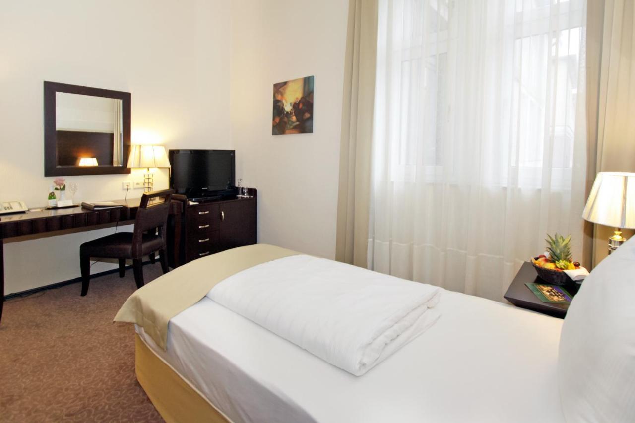 Grand Palace Hotel Hannover Kültér fotó