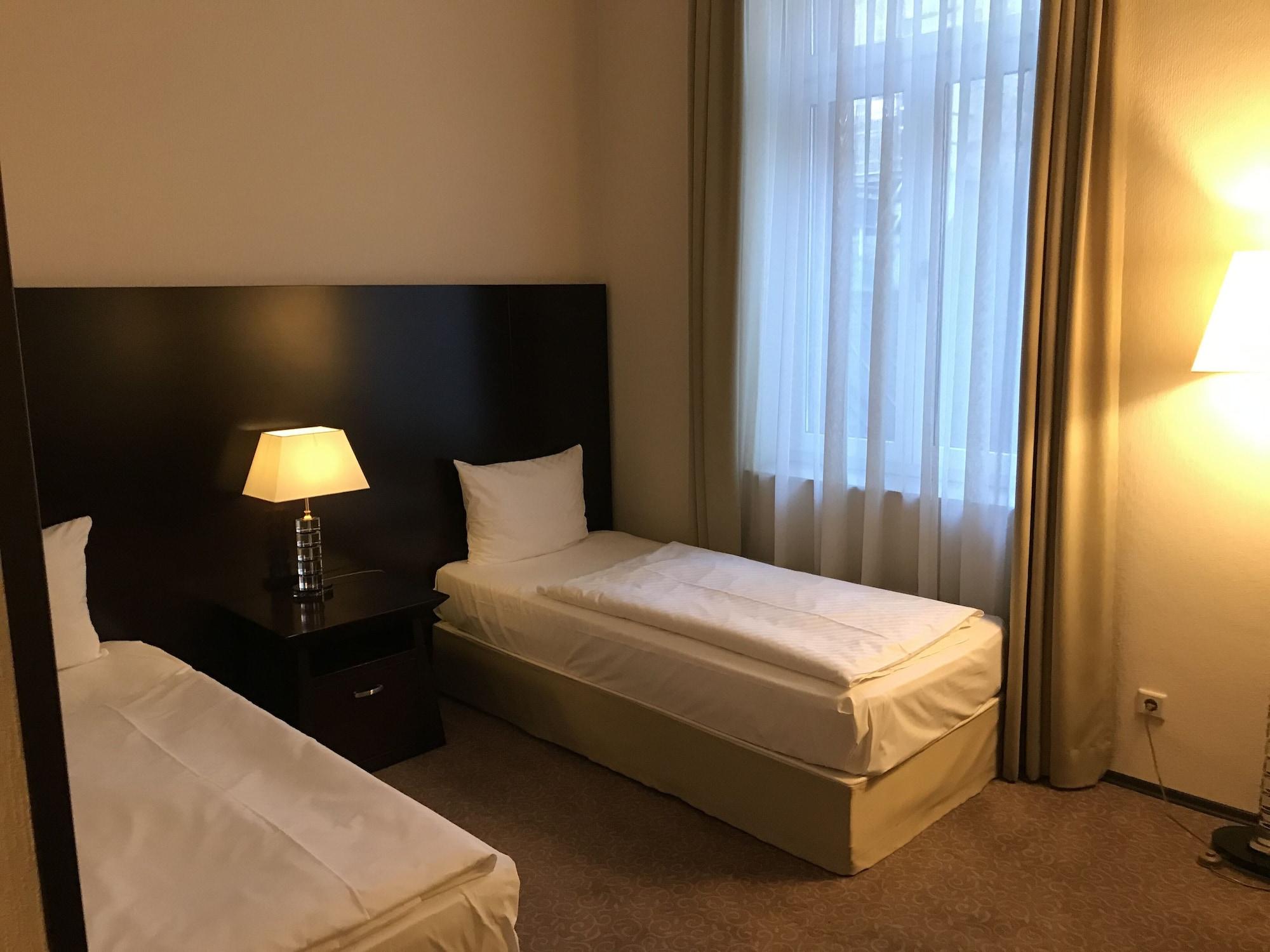 Grand Palace Hotel Hannover Kültér fotó