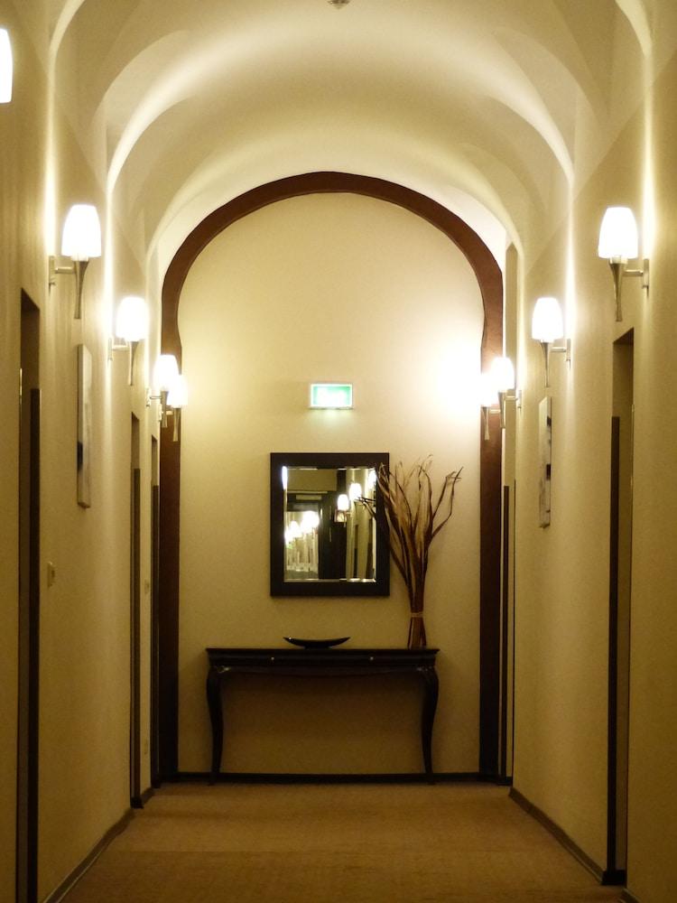 Grand Palace Hotel Hannover Kültér fotó